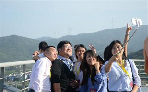 民调:惠台31条打动台湾年轻人 6成愿去大陆发展