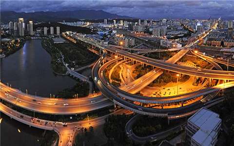 台湾青年大学生来闽 感慨传统与创新并存