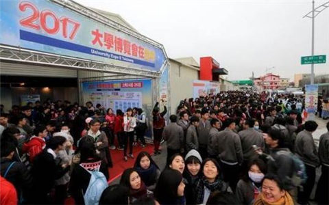 台湾学测顶标生申请赴大陆求学 人数比去年多6倍