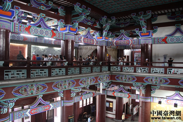 两岸青年学生走进山西永济古楼名刹 追寻中华文化 两岸青年学生走进山西永济古楼名刹 追寻中华文化