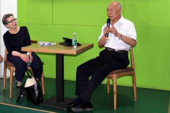 活动嘉宾:迪伽卡.