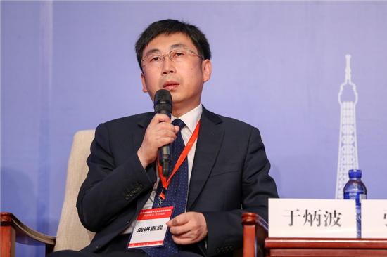 于炳波 青岛市外国专家局局长