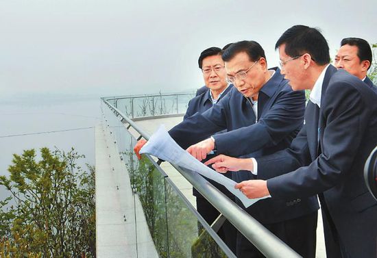 4��25�գ����ǿ���������츮�����ɶ���ѧ�ǿ��죬�˽��츮�������ɶ���ѧ�Ƿ�չ�¾��������¶��ܵ���������