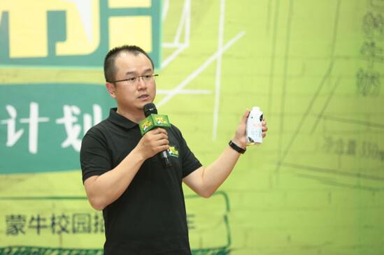 高校掀起创业创新热潮 千名学生欲挖人生第一桶金