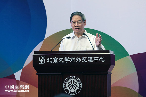 国台办主任张志军:欢迎更多台湾青年来大陆发展 国台办主任张志军:欢迎更多台湾青年来大陆发展