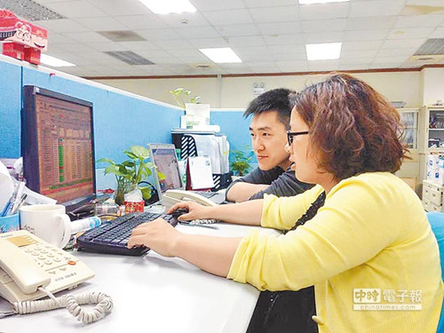 政策限制无法实习“台归派”陆生就业路面临考验 政策限制无法实习“台归派”陆生就业路面临考验