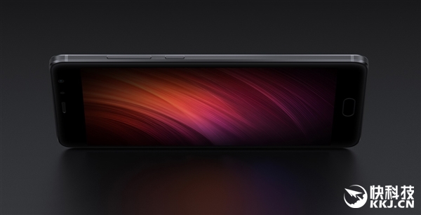 红米Pro屏幕揭秘:首次上国产AMOLED!