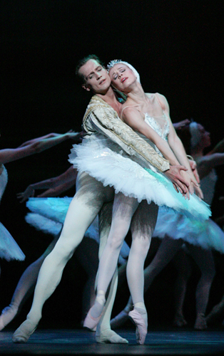 ,,,English National Ballet,,Swan Lake,,