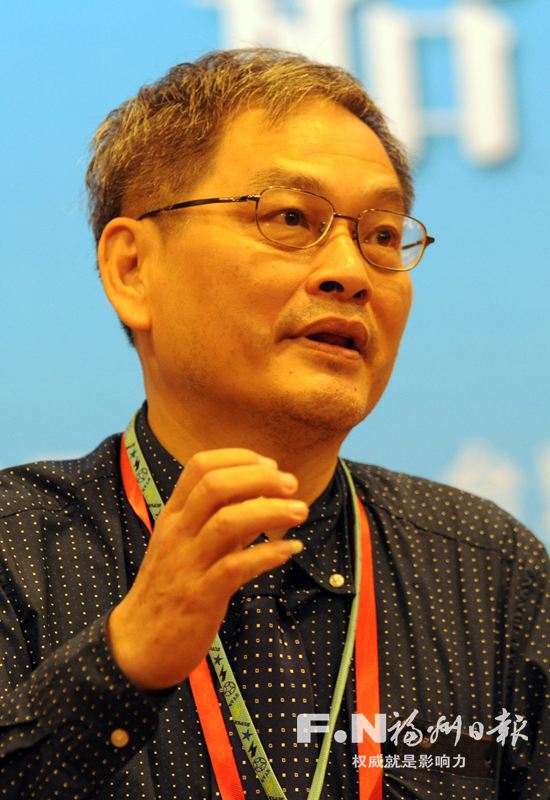 ���߽캣Ͽ���������Ļ����ֻ��ڸ��ݾ���