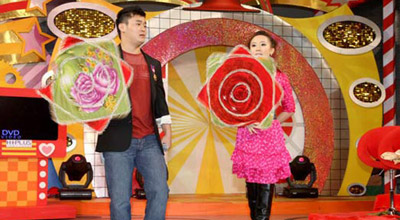 赵本山弟子笑翻宝岛观众 二人转绝活震台湾