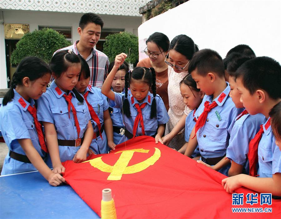 ��ʮ�Ŵ�ʱ�⡤ͼ�Ļ�������Ϊ�л�����ΰ���˻�۸�����������������Ⱥ�ڷ׷�����Ԥף����ʮ�Ŵ�Բ���ɹ�