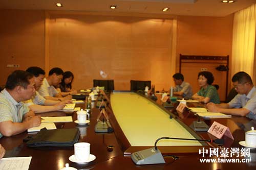 山东省台办副主任庄卫平听取日照市台办工作汇报 山东省台办副主任庄卫平听取日照市台办工作汇报