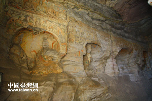 ̨����������Ƹ�ʯ�ߡ��������Ļ���չ��ʷ