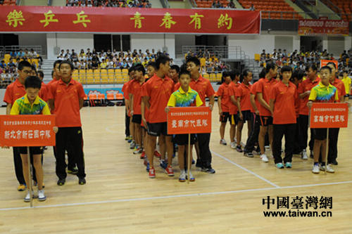 乒乓球夏令营来自宝岛台湾的三支青少年代表队 乒乓球夏令营来自宝岛台湾的三支青少年代表队