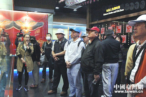 参观风筝博物馆 参观风筝博物馆