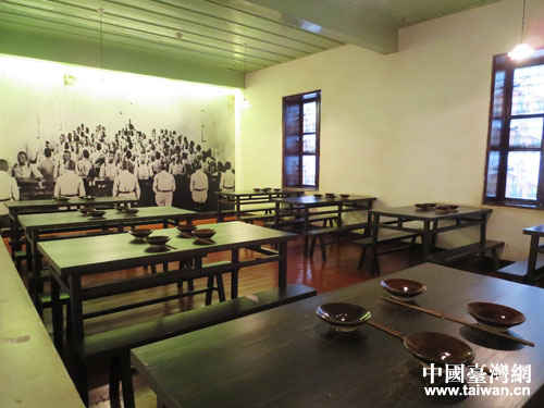 ����½��������ʳ��