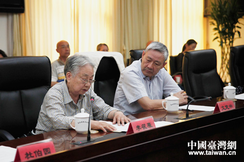 ԭ���Ҿ�У��У�������֮Ů����ޱ