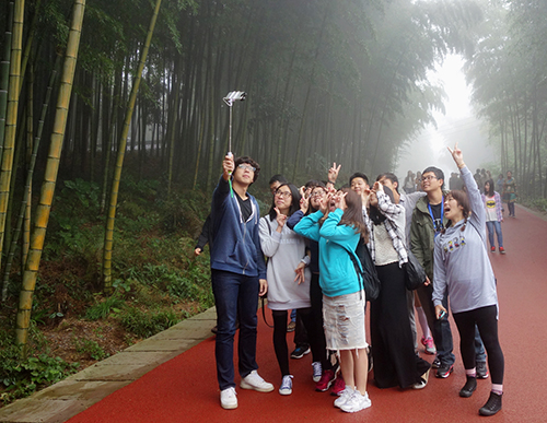 参观蜀南竹海学生自拍 参观蜀南竹海学生自拍