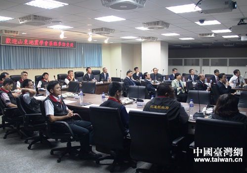 参访花莲消防局,双方进行座谈交流 参访花莲消防局,双方进行座谈交流