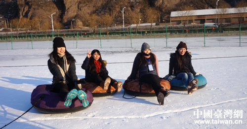 团员体验冰雪项目 团员体验冰雪项目
