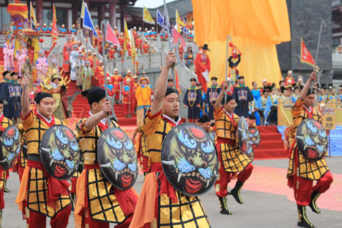 �������չ��