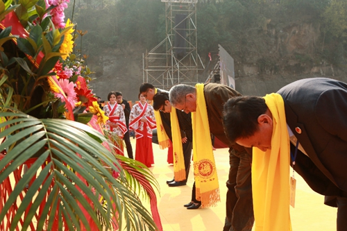 ����ͬ��������ͤ������ĸ������