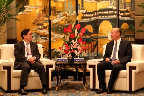 �Ĵ�ʡί����������У��ң����̨����ҵ�ܻ����³������ף���һ��