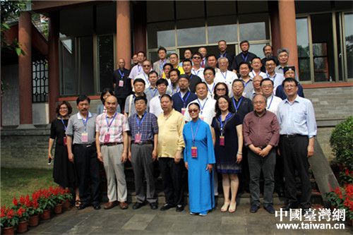 ���ר�Һ�Ӱ