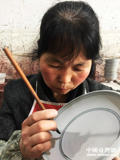 ������ý��η���������¯�����˽�ҫ��Ҥ�Ļ������й�̨������Ө�㣩