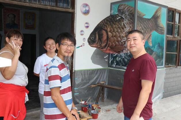 ��̨�����λƿ�ǰ�����Ĵ�̽��������һ��