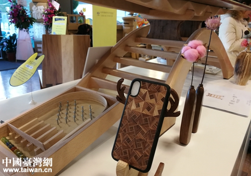 各类文创产品展示区 各类文创产品展示区