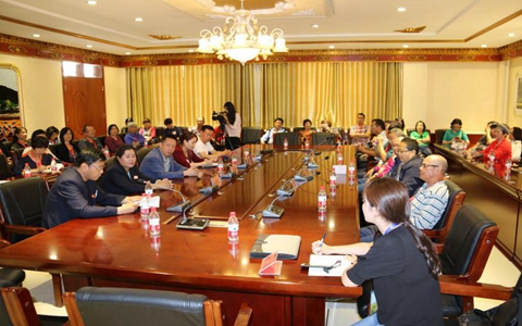 台湾同胞走进青海祁连县基层社区交流参访