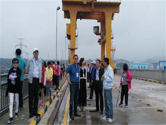 �η���������Ͽˮ��վ����ϲι�