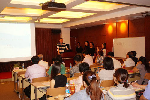 7��22�գ��Ϻ���̨Э��ʳ��ί���ٿ��������ֻᡣ