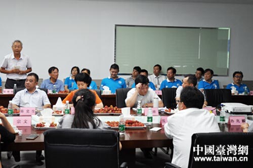 联合调研组一行与惠州台商代表座谈交流 联合调研组一行与惠州台商代表座谈交流