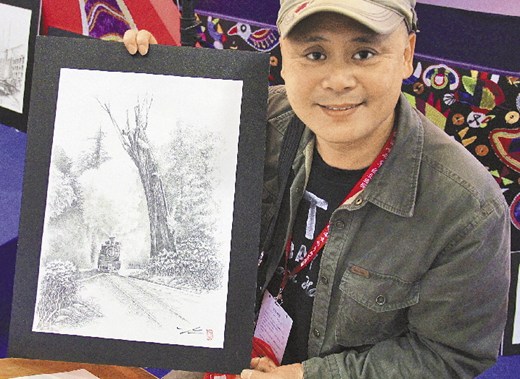 贵州画家钢笔画下阿里山台湾人用镜头展现热情