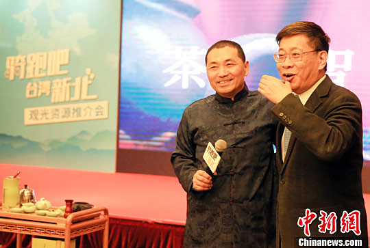 台湾新北市副市长一身“单车劲装”现身上海推广深度游 台湾新北市副市长一身“单车劲装”现身上海推广深度游