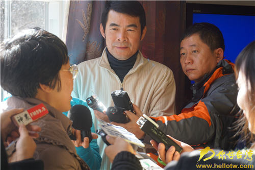 冬日黄山银装素裹 人间仙境引两岸媒体齐点赞 冬日黄山银装素裹 人间仙境引两岸媒体齐点赞