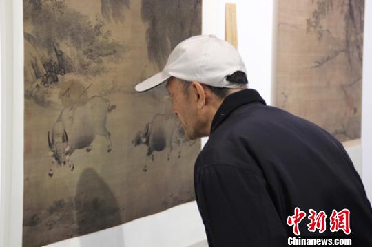 两岸故宫藏画复制品亮相河北保定