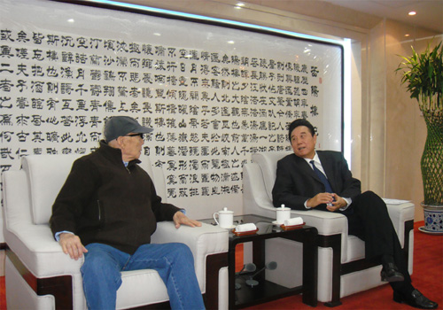 陈云林会见郑州大学升达经贸管理学院王广亚博士_中国台湾网