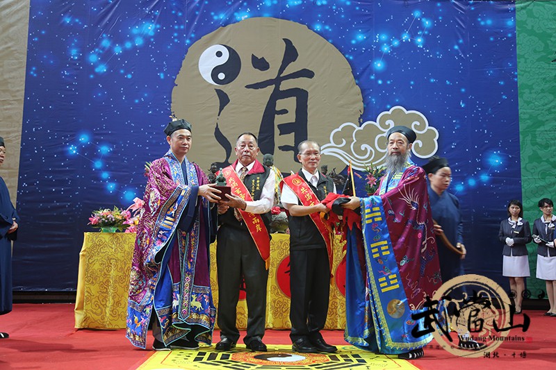 �±��оٰ����������󷨻Ṳ������Ѳ��