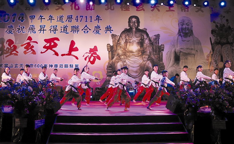 台湾五股贺胜宫“玄武之夜”开幕现场 台湾五股贺胜宫“玄武之夜”开幕现场