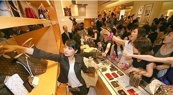 圣诞元旦临近出境游升温 民生信用卡宝岛游爆团 2