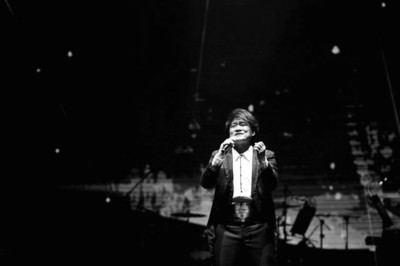 周华健连说10个谢谢谢沈阳歌迷 周华健连说10个谢谢谢沈阳歌迷