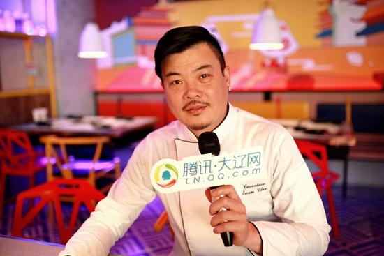 台湾美食家现身沈阳 最爱辽宁烤羊腿