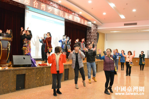 与民族大学师生互动 与民族大学师生互动