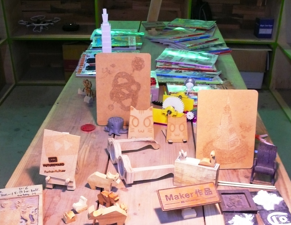 ɽ����������ѧԺ��Х������̨���ͬ��ѧ�������޻㱨