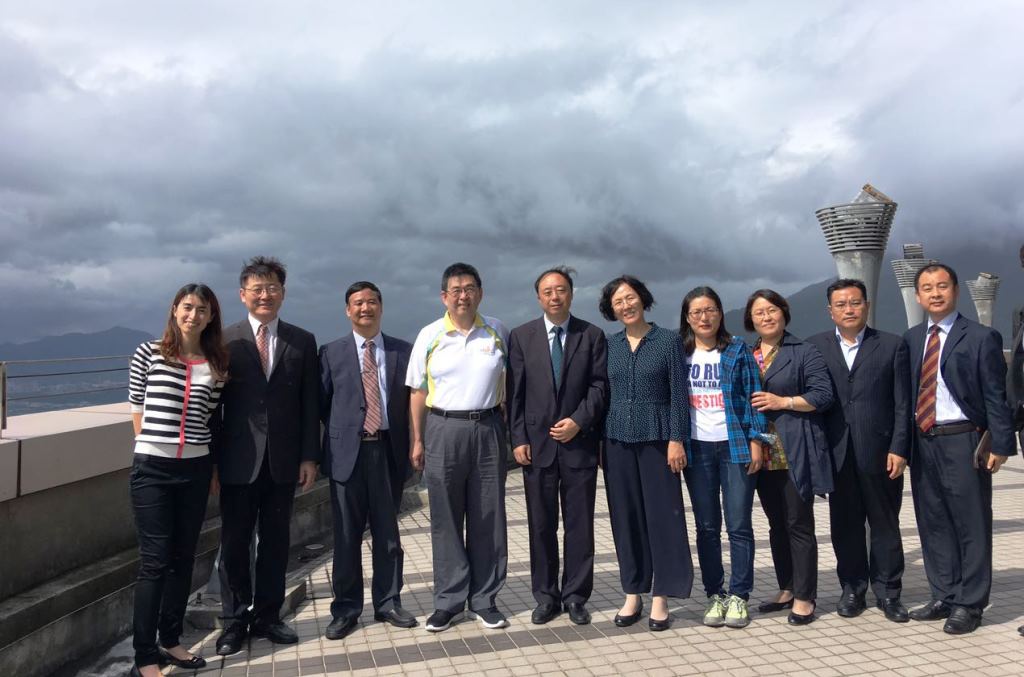 山东省高校交流团在台北参访中国文化大学 山东省高校交流团在台北参访中国文化大学