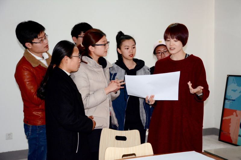 ̨���ͬ��ѧʦ����ɽ����������ѧԺ��չ�������Ϳγ̽���