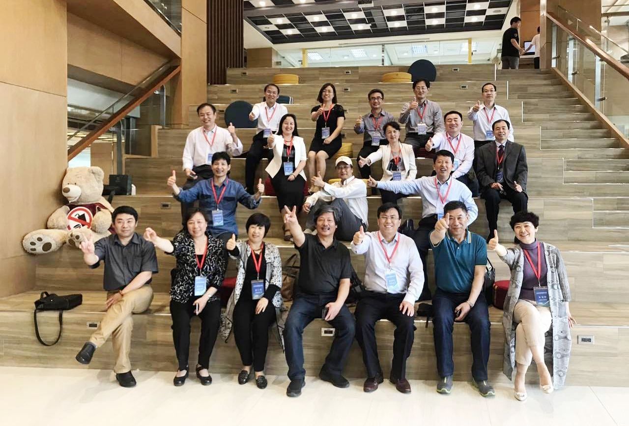 ɽ����Уͼ��ݽ����ŷ���̨���ѧ����״�ѧ